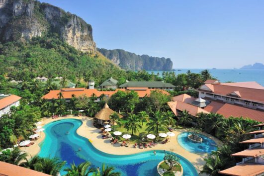 Aonang Villa Resort à Krabi Agence voyage spécialiste spécialisée valais suisse romande français francophone privé à la carte sur mesure en mode voyage séjour vacances thaïlande thailande